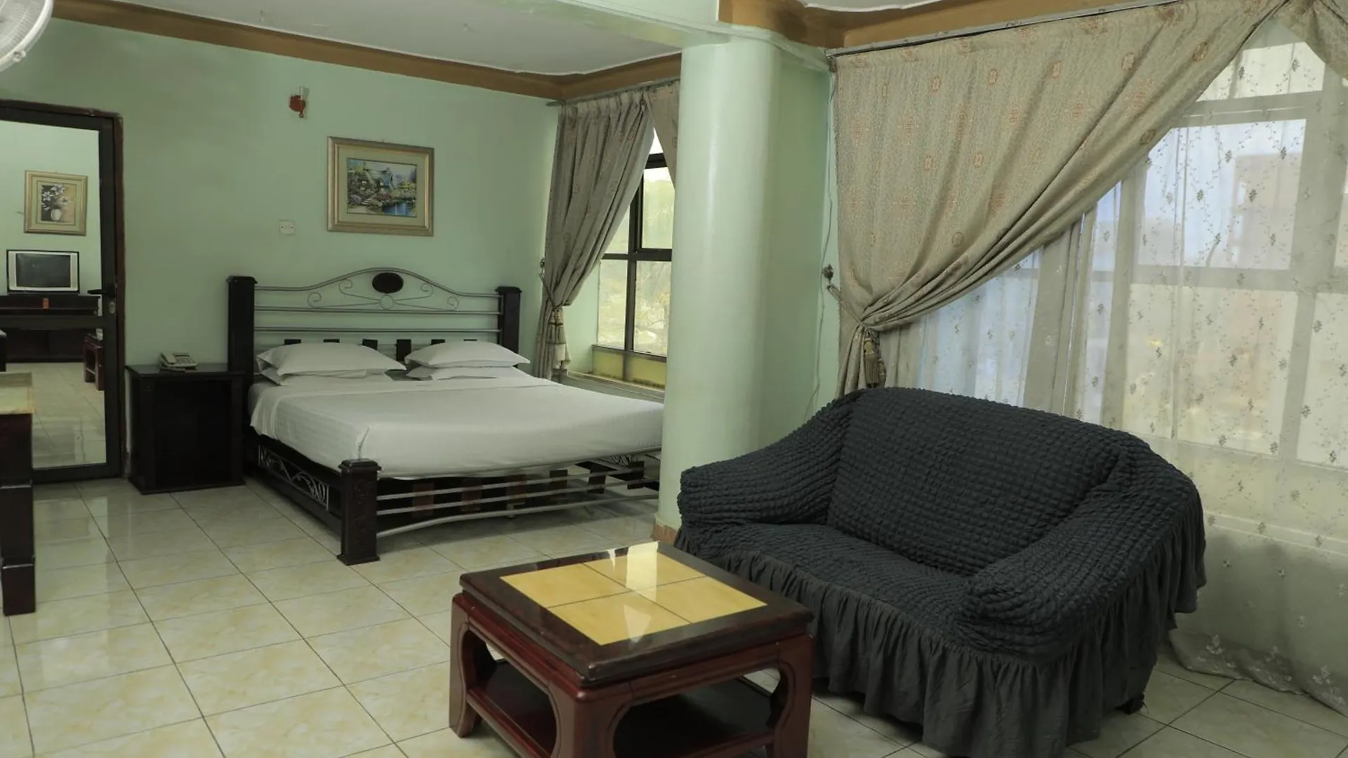 Excellent Hotel Kampala Ouganda